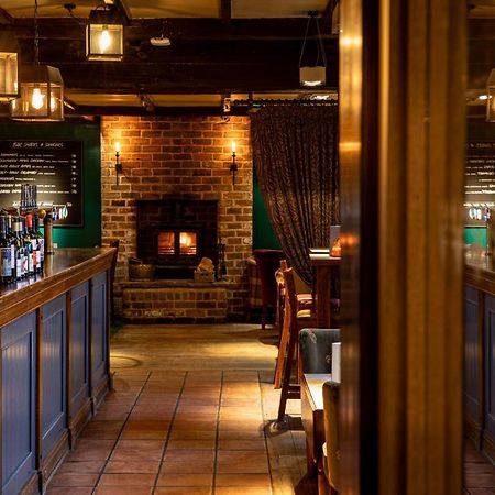 The Devonshire Arms Hotel Baslow Exterior photo