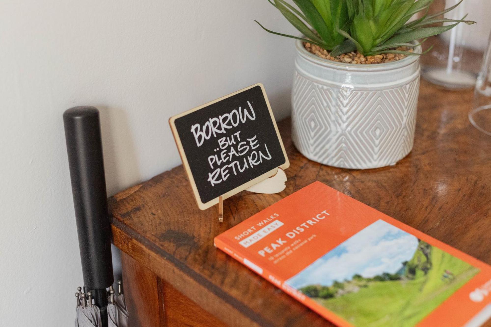 The Devonshire Arms Hotel Baslow Room photo